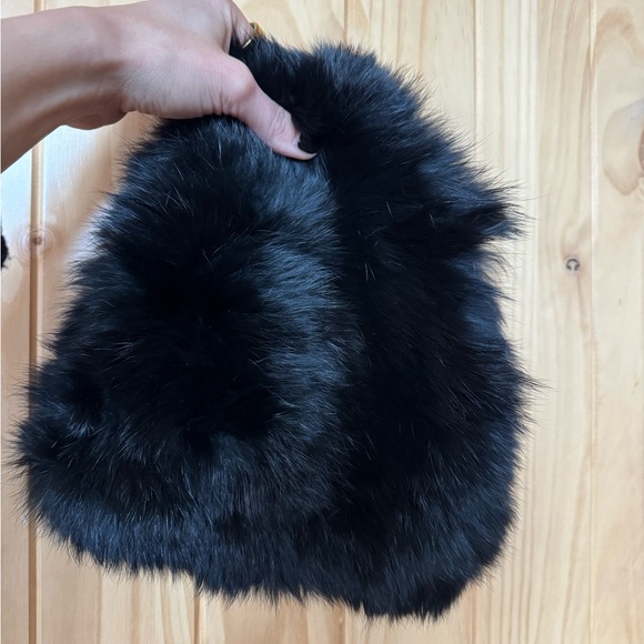 NWT Barney’s Black Rabbit Fur Beanie - Picture 3 of 6